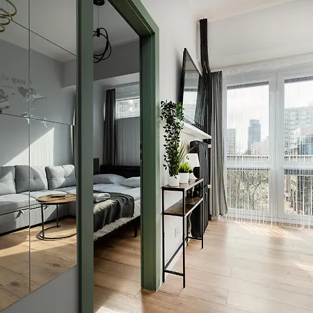 Rentplanet - Przy Parku Mirowskim Warsaw