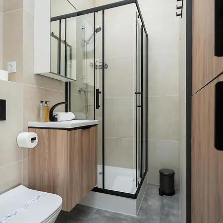 Rentplanet - Przy Parku Mirowskim Apartament Warszawa