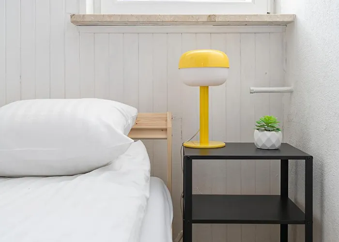 Rentplanet - Przy Parku Mirowskim وارسو